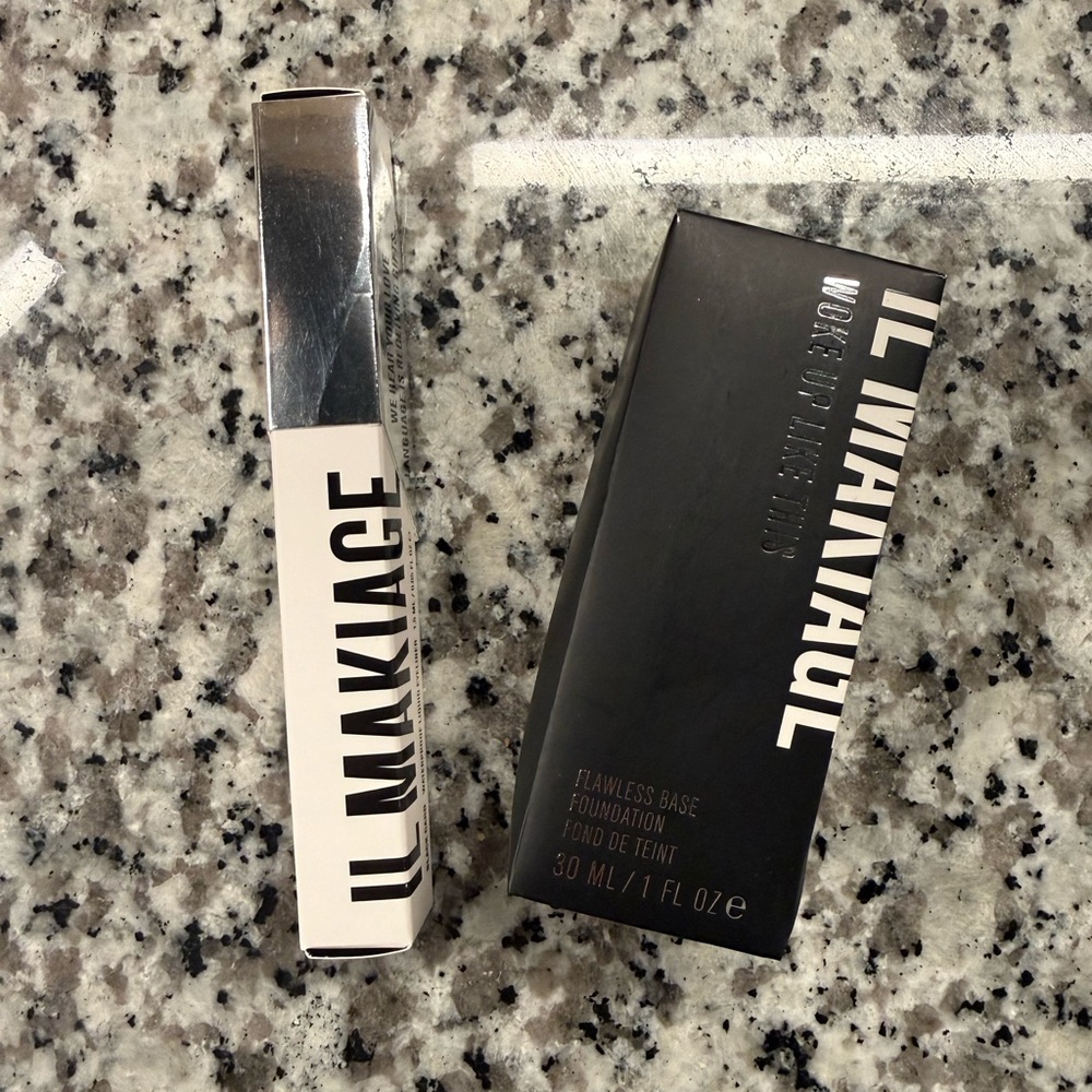 IL MAKIAGE Woke Up Like This Foundation in Shade 020